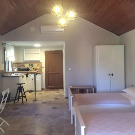 Cesme Koey Hotel Altinyunus